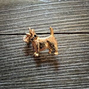 Scottish Terrier Vintage Gold Dog Brooch Brooches Pin Signed Costume Jewelry